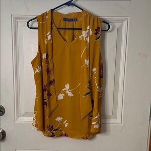 EUC Women’s Apt. 9 Sleeveless Blouse with Front Tie